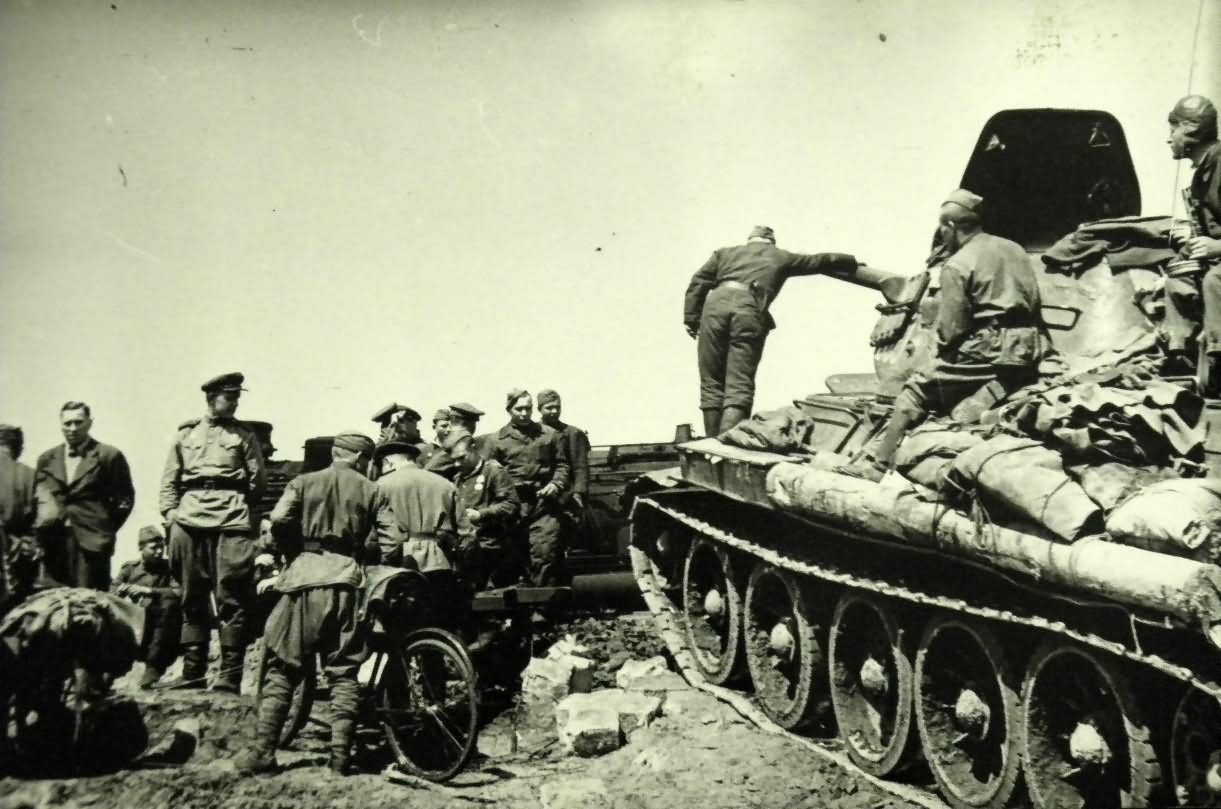 T-34 soviet tank 9