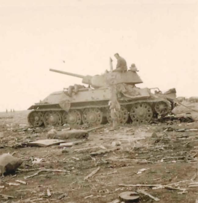 Tank T-34/76 7