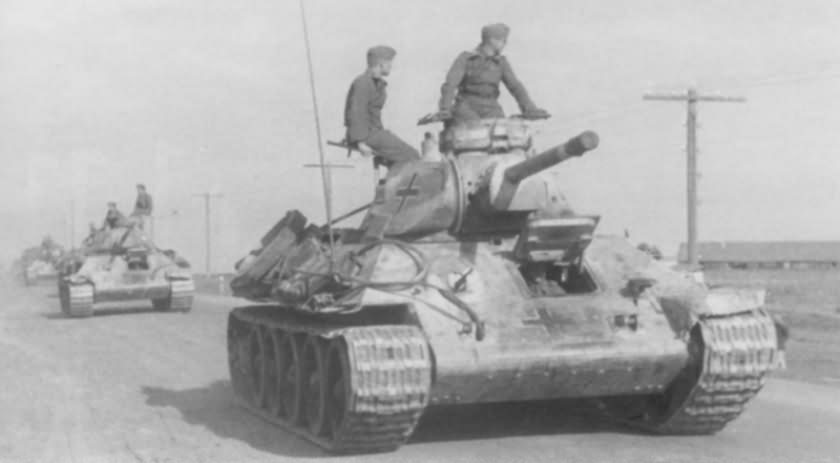 T-34/76 tank in german Wehrmacht service 82