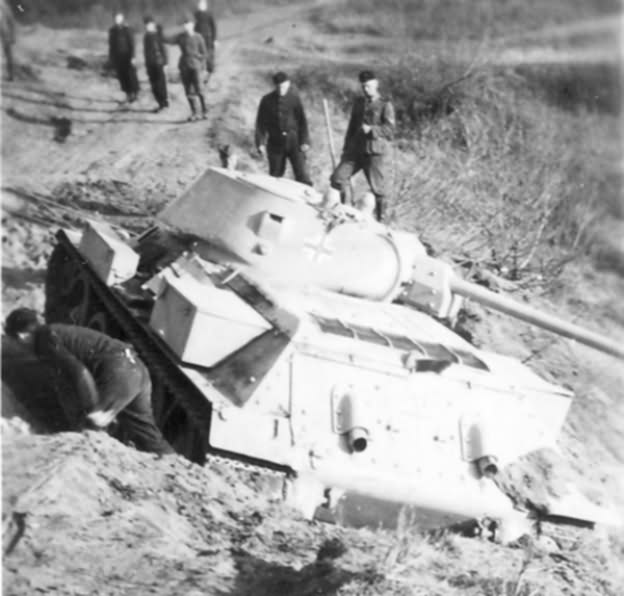 T-34 tank in German Wehrmacht Service 13