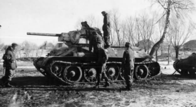 T-34/76 tank in german Wehrmacht service 48