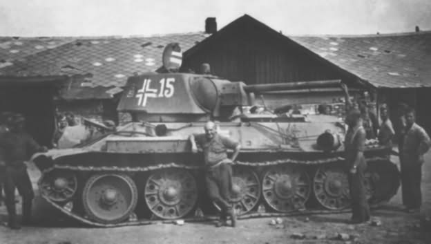 T-34/76 tank #15 in german Wehrmacht service 68