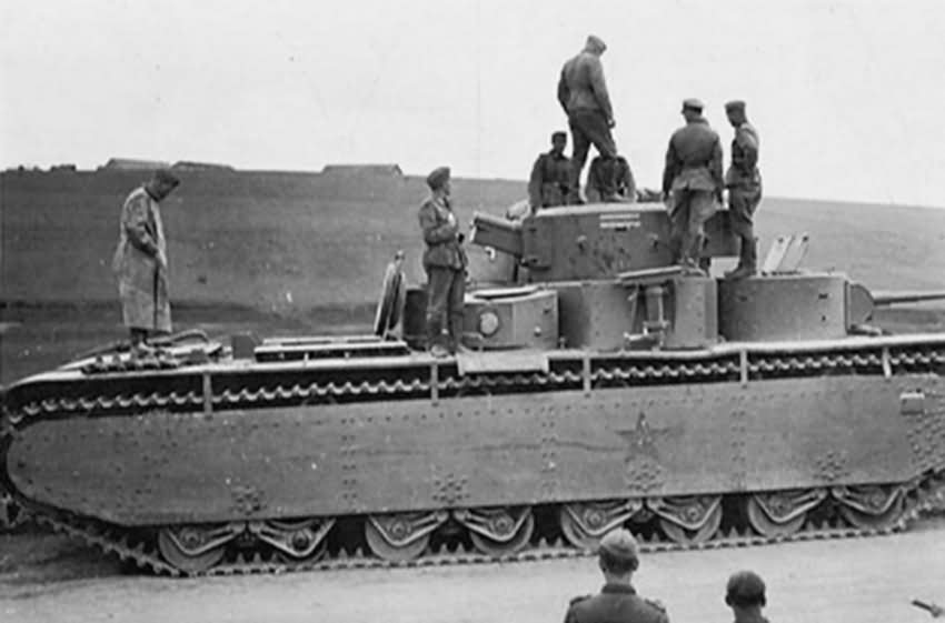 T-35 of the 67th Tank Regiment Ukraine 1941. Tank with red star