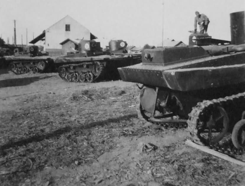 T-37 Soviet Light Amphibious Tanks
