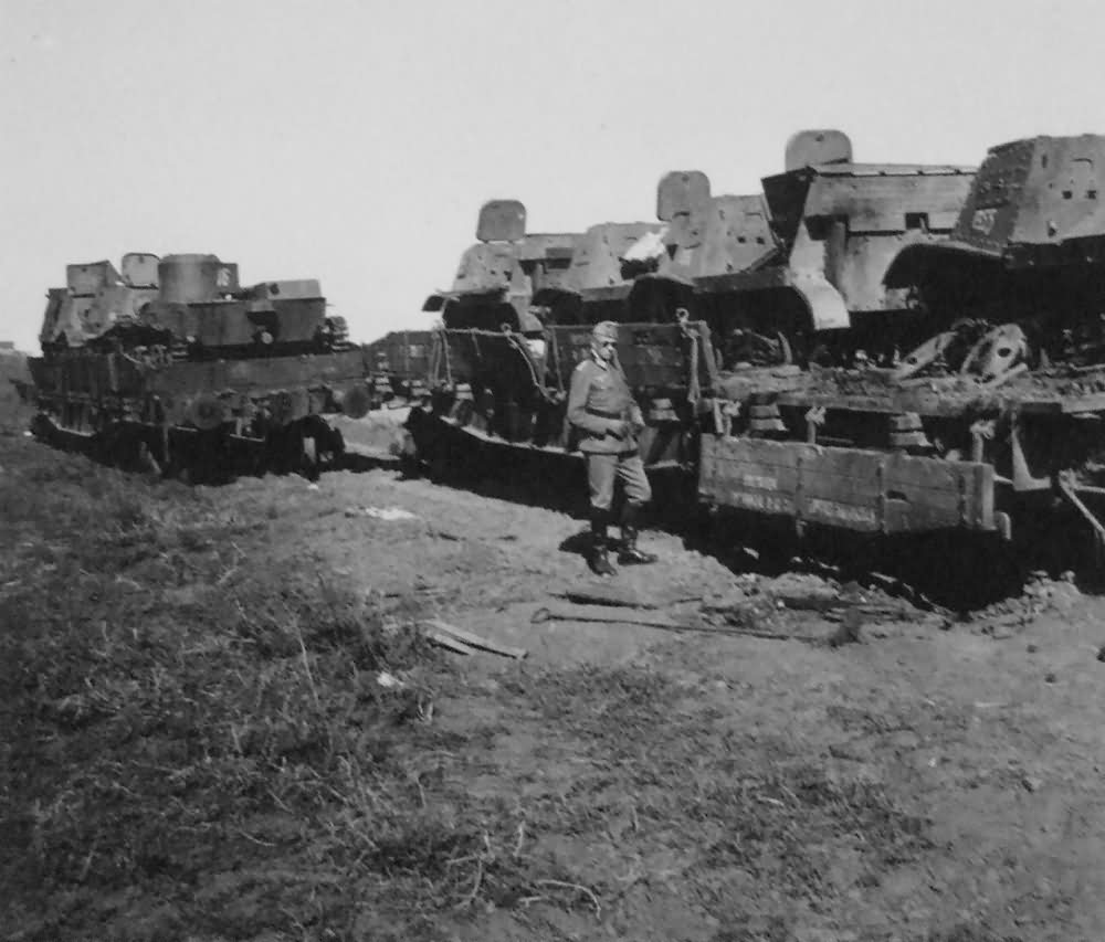 Soviet amphibious tanks T-38