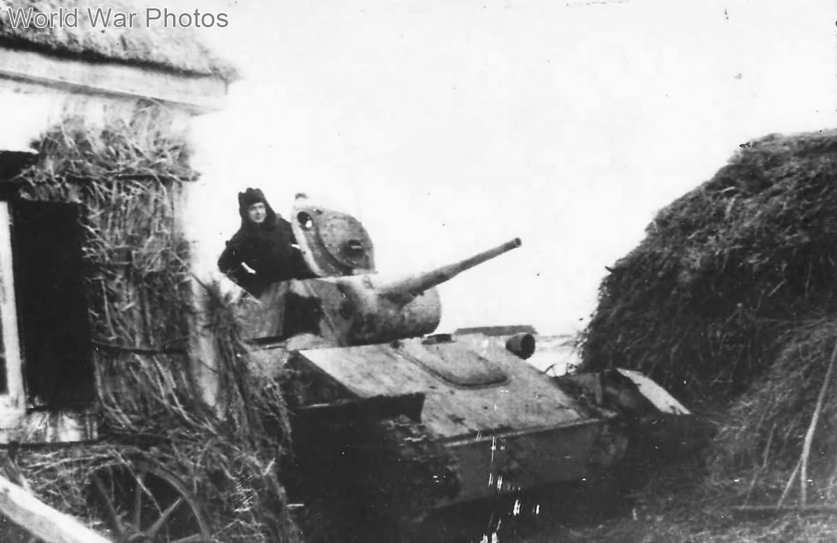 Soldier in T-70 waits in ambush near Voronezh District 1943
